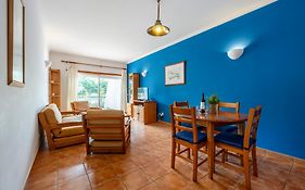 Cardeira Holiday Apartments